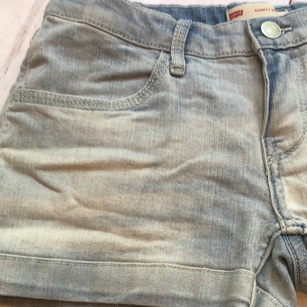 Levis rolled cuffs